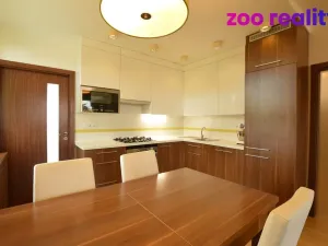 Pronájem bytu 3+1, Žatec, Jaroslava Vrchlického, 80 m2