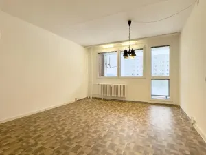 Prodej bytu 3+1, Cvikov - Cvikov II, Sídliště, 68 m2