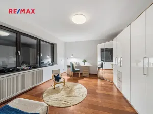 Prodej vily, Praha - Klánovice, Zádražanská, 330 m2