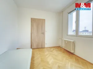 Prodej bytu 3+1, Plzeň - Lobzy, Pod Vrchem, 62 m2