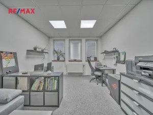 Pronájem kanceláře, Chlumec nad Cidlinou, Rooseveltova, 17 m2