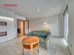 Pronájem bytu 1+kk, Poděbrady, Palackého, 48 m2