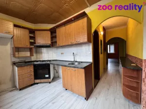 Prodej bytu 4+1, Žatec, Šafaříkova, 80 m2