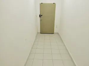 Pronájem kanceláře, Praha - Bubeneč, Eliášova, 25 m2