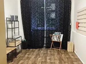 Pronájem kanceláře, Praha - Bubeneč, Eliášova, 25 m2