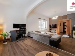 Prodej rodinného domu, Bernartice, 338 m2