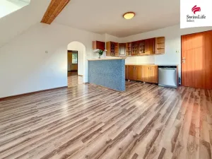 Prodej rodinného domu, Bernartice, 338 m2