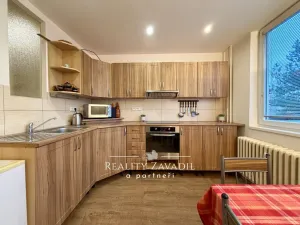 Pronájem bytu 1+1, Zlín, Dlouhá, 36 m2