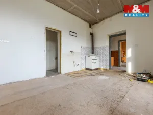 Prodej rodinného domu, Bochov - Těšetice, 200 m2