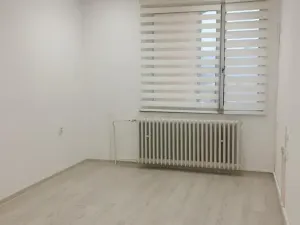 Pronájem kanceláře, Plzeň, Perlová, 19 m2