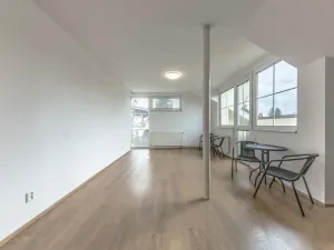 Prodej rodinného domu, Praha - Klánovice, Jeníkovická, 260 m2