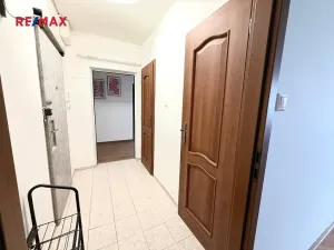 Pronájem bytu 3+1, Praha - Strašnice, Gutova, 67 m2