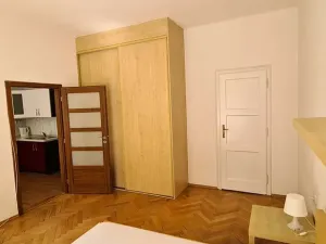 Pronájem bytu 2+kk, Praha - Nusle, Pod pramenem, 40 m2