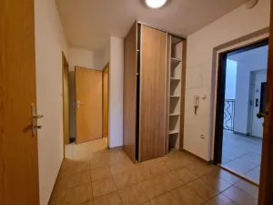 Pronájem bytu 1+1, Hradec Králové, Velké náměstí, 42 m2