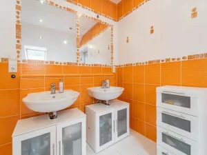 Prodej rodinného domu, Babice, Honzíkova, 389 m2