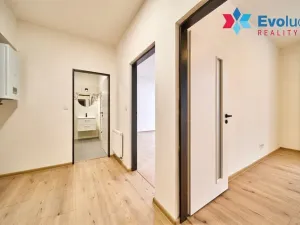 Prodej bytu 2+kk, Trutnov - Horní Staré Město, Horská, 45 m2