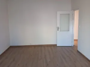 Pronájem bytu 2+1, Chomutov, Kyjická, 65 m2