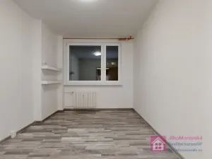 Pronájem bytu 3+1, Břeclav - Charvátská Nová Ves, Na Valtické, 73 m2