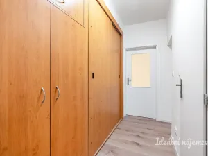 Pronájem bytu 2+1, Praha - Žižkov, Na Balkáně, 50 m2