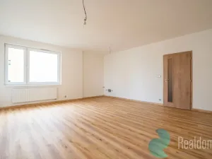 Pronájem bytu 1+kk, České Budějovice, České Vrbné, 43 m2