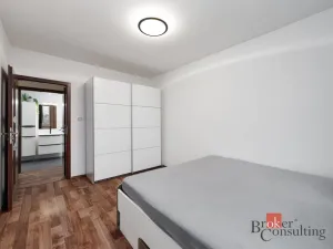 Prodej bytu 3+1, Praha - Černý Most, Doležalova, 78 m2