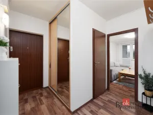 Prodej bytu 3+1, Praha - Černý Most, Doležalova, 78 m2