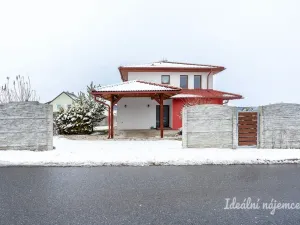 Pronájem bytu 4+1, Šestajovice, Sukova, 204 m2