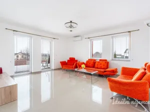 Pronájem bytu 5+1, Šestajovice, Sukova, 204 m2