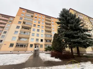 Prodej bytu 3+1, Teplice - Trnovany, Krušnohorská, 73 m2