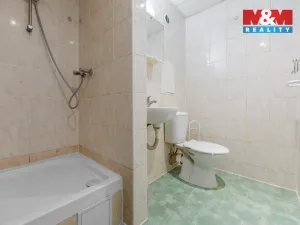 Pronájem bytu 1+1, Kraslice, B. Smetany, 36 m2