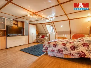 Prodej restaurace, Velké Březno, 700 m2