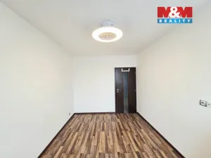 Prodej bytu 3+1, Praha - Chodov, Bachova, 68 m2