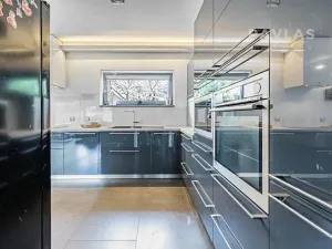 Prodej rodinného domu, Český Krumlov, 354 m2