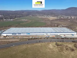 Pronájem skladu, Vrskmaň, Průmyslová, 4300 m2