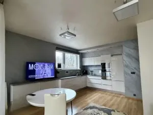 Pronájem bytu 3+kk, Praha - Žižkov, Malešická, 86 m2