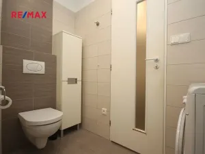 Pronájem bytu 2+kk, Praha - Hlubočepy, Werichova, 45 m2