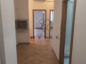 Pronájem bytu 4+1, České Budějovice - České Budějovice 3, Holečkova, 100 m2