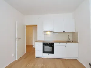 Pronájem bytu 3+kk, Praha - Holešovice, Ortenovo náměstí, 62 m2