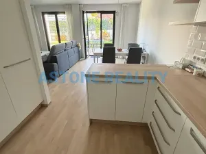 Pronájem rodinného domu, Praha - Ďáblice, Květnová, 172 m2