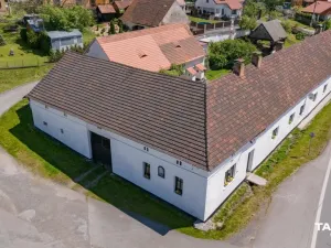 Prodej rodinného domu, Chocenice, 280 m2