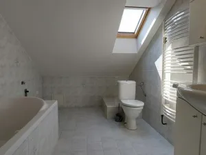 Pronájem bytu 2+1, Valašské Meziříčí, Máchova, 86 m2