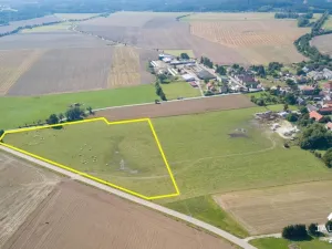 Prodej komerčního pozemku, Těškov, 32456 m2