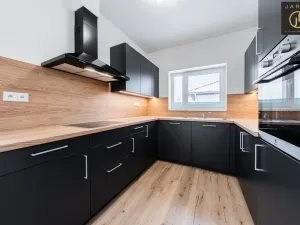 Prodej rodinného domu, Velvary, Svatojiřská, 93 m2