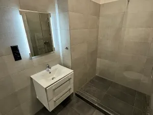 Pronájem bytu 1+kk, Praha - Krč, U strže, 47 m2