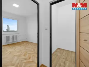 Prodej bytu 2+1, Kladno - Kročehlavy, Unhošťská, 62 m2