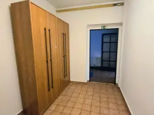 Pronájem rodinného domu, Praha - Braník, U háje, 380 m2