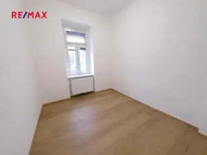 Pronájem bytu 2+kk, Praha - Libeň, Chlumčanského, 34 m2