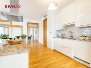 Prodej bytu 5+kk, Praha - Žižkov, Pitterova, 340 m2