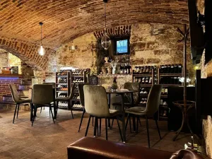 Pronájem restaurace, Praha - Žižkov, Štítného, 90 m2