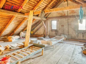 Prodej rodinného domu, Provodín, 290 m2